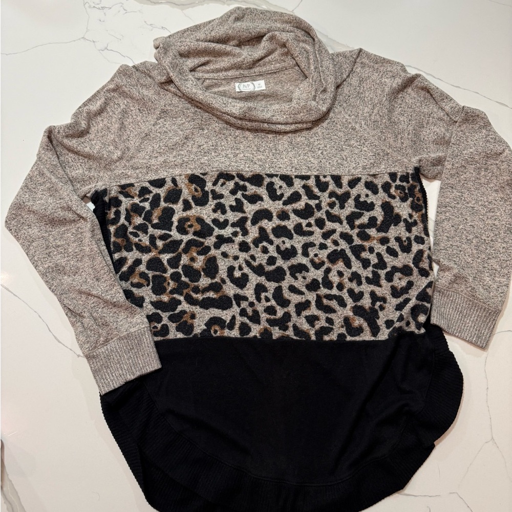 Women’s Cowl Neck Sweater – Leopard Colorblock Tunic – Excellent Condition